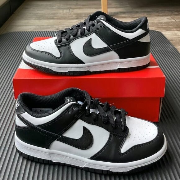 Nike Dunk Low \